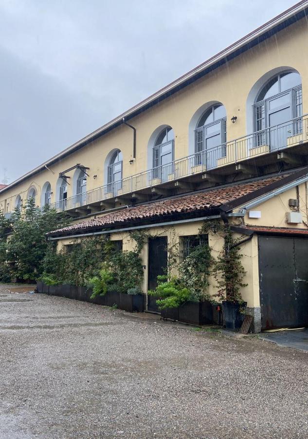 Officina Suites - Apartment , Navigli, Bocconi, Movida, Porta Ticinese Мілан Екстер'єр фото